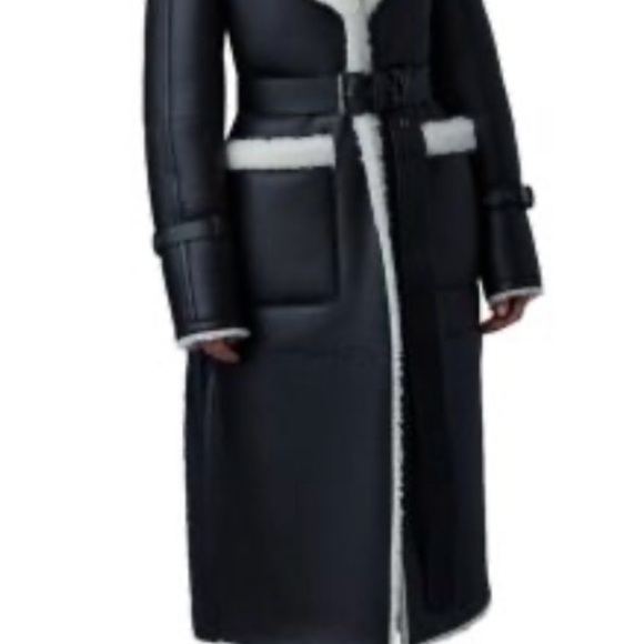 Mackage
Sabreen Shearling Belted Down Coat - Picture 8 of 9